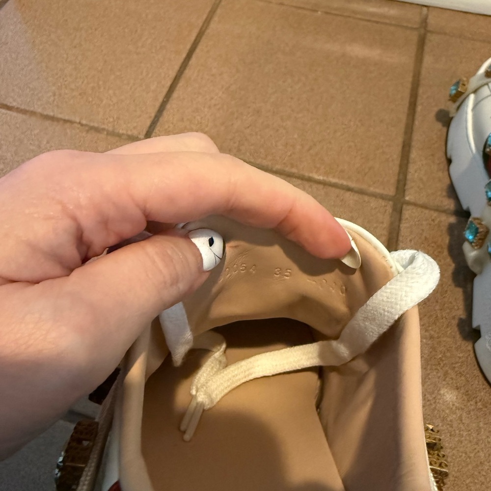 Gucci Ace leather trainers worn outdoors once plastic wrap still attached sz 35 - Picture 5 of 5